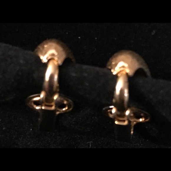 🛍 Vintage Gold Teardrop Clip On Earrings w/bag - Picture 4 of 6